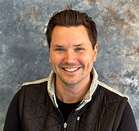 Tim Iacono headshot.